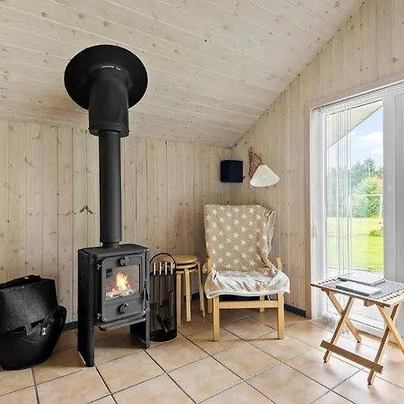 3 Bedroom Cozy In Casa vacanze