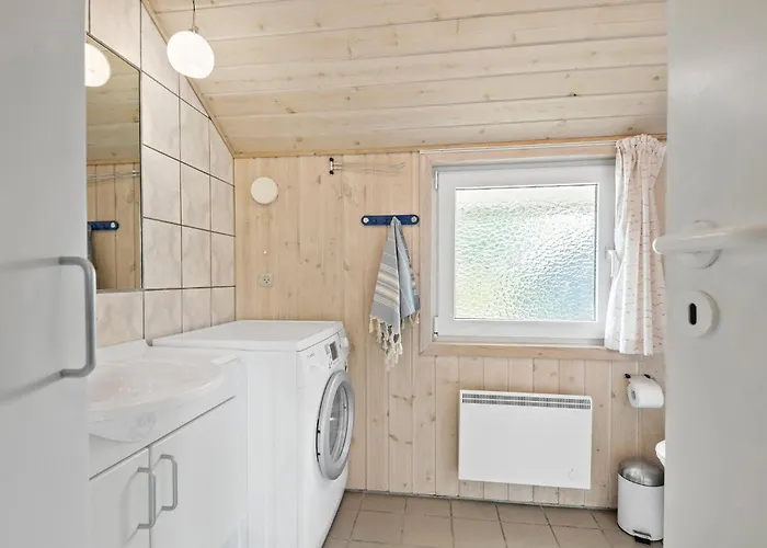 3 Bedroom Cozy In * Oksbøl